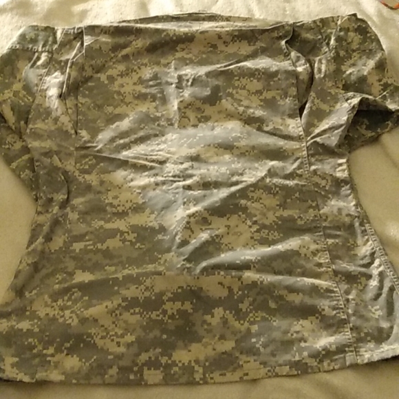 ARMY CAMO MED/LONG SHIRT - Picture 7 of 7